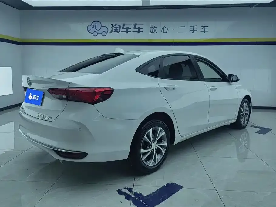 Buick Verano 2023 из CN, фото 2