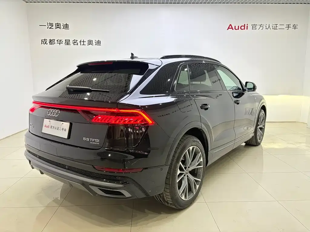 Audi Q8 — фото 4