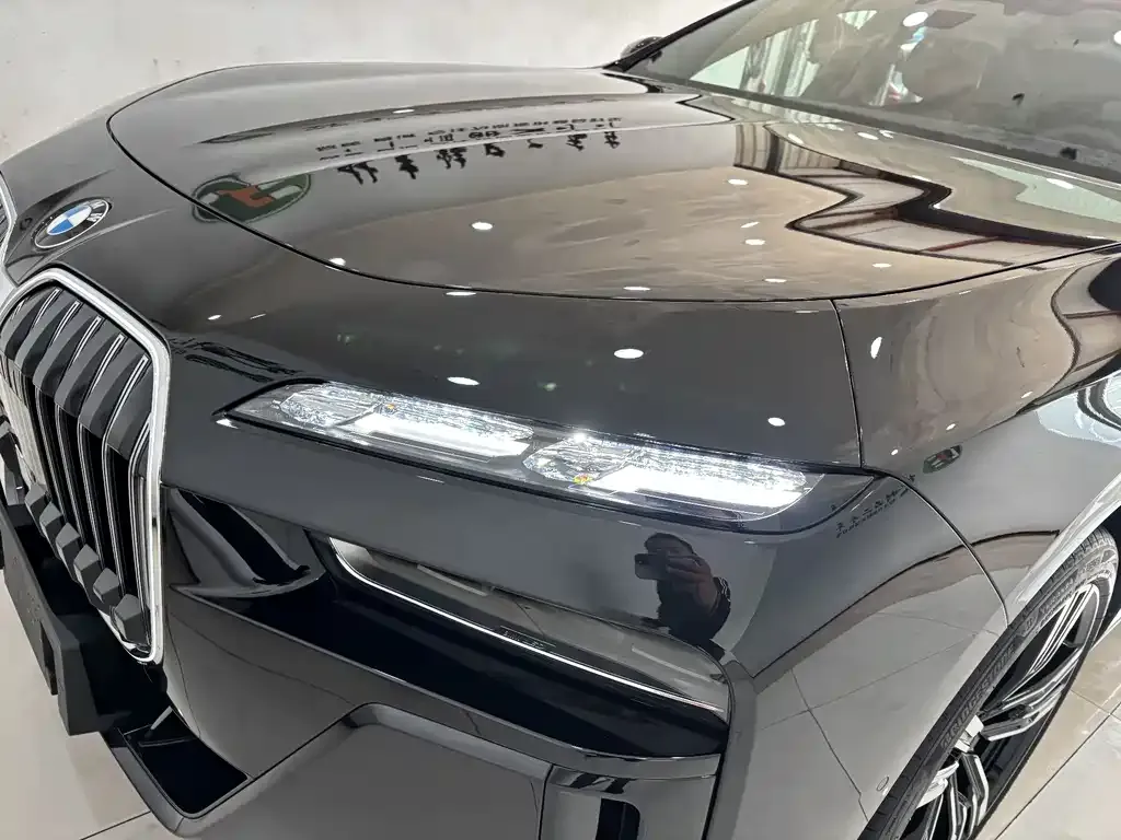 BMW 7 Series 2024 из CN, фото 3
