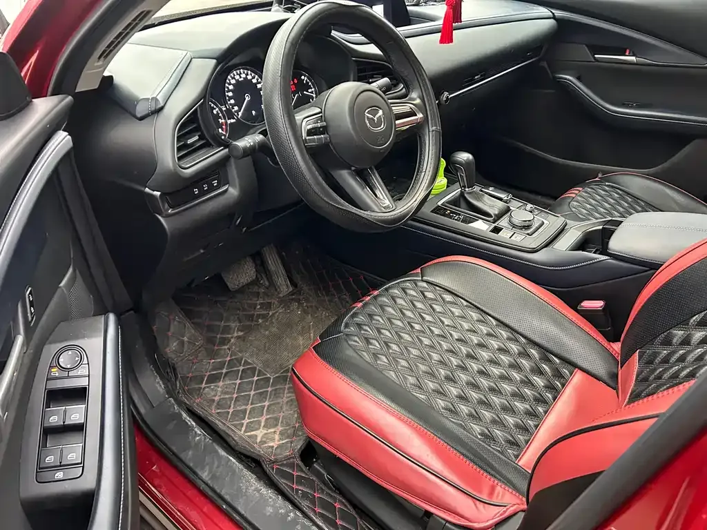 Mazda CX-30 2021 из CN, фото 3