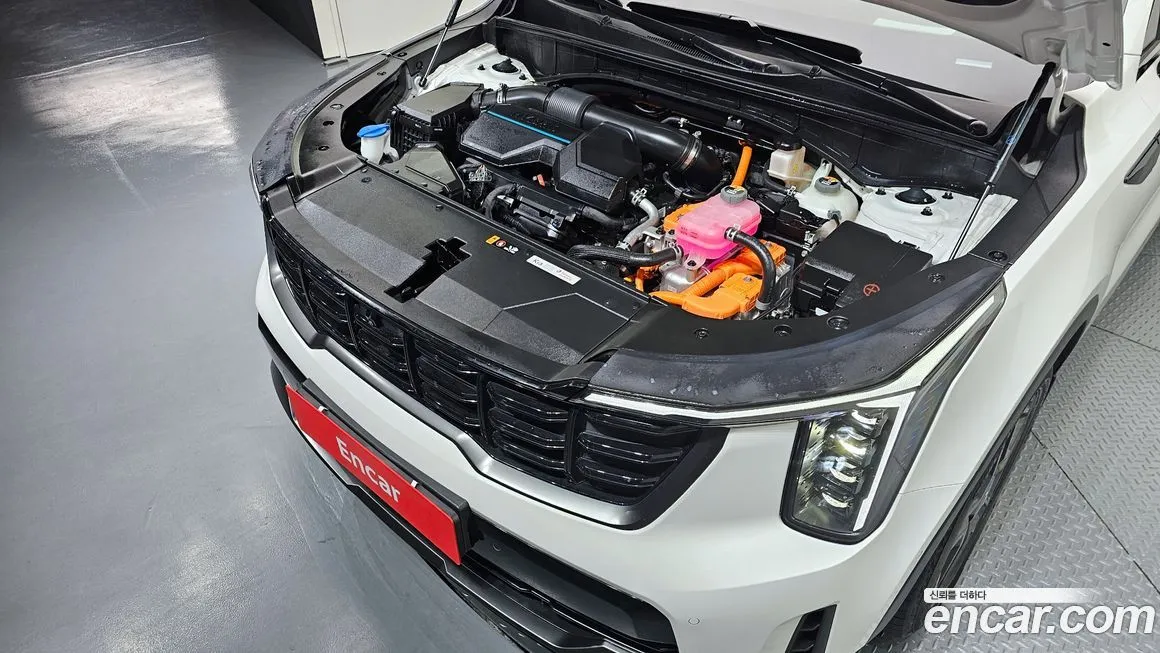 Kia Sorento — фото 8