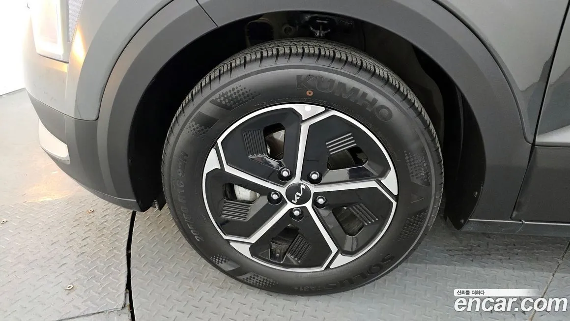 Kia Niro — фото 2