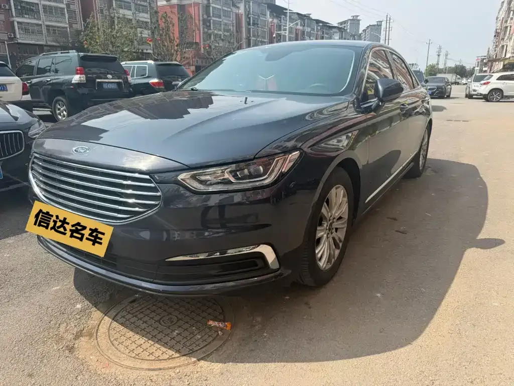 Ford Taurus 2021 из CN, фото 7