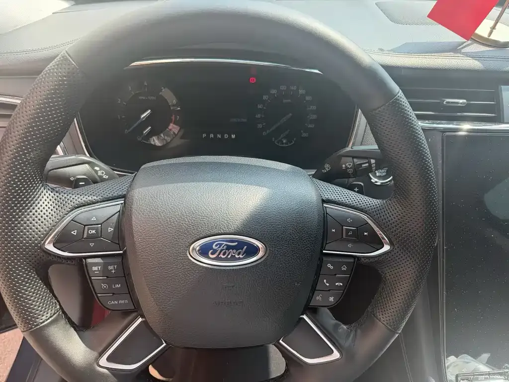 Ford Taurus 2021 из CN, фото 6