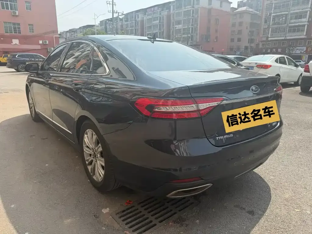 Ford Taurus 2021 из CN, фото 8