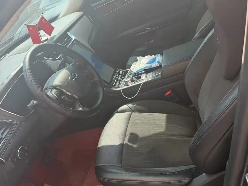 Ford Taurus 2021 из CN, фото 5