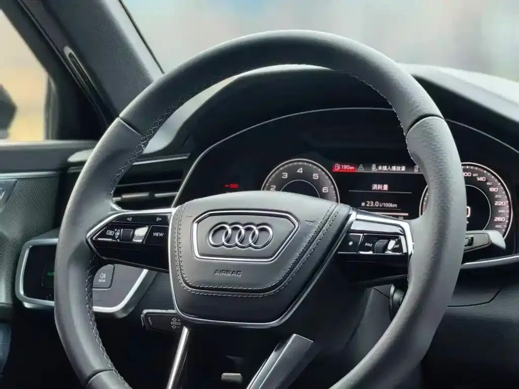Audi A6L — фото 7