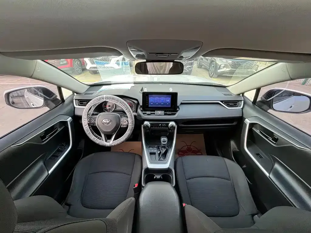 Toyota RAV4 2022 из CN, фото 6
