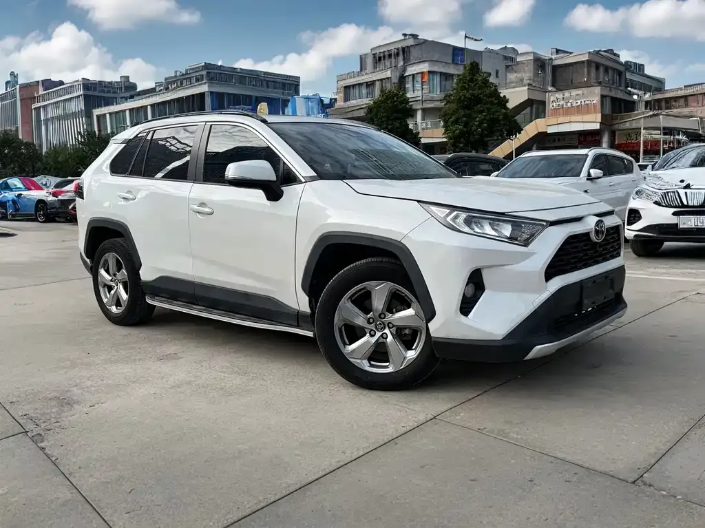 Toyota RAV4 2022 из CN, фото 8