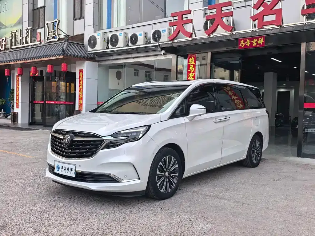 Buick GL8 2022 из CN, фото 1