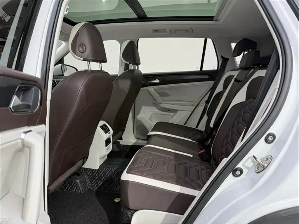 Volkswagen Tayron 2023 из CN, фото 5