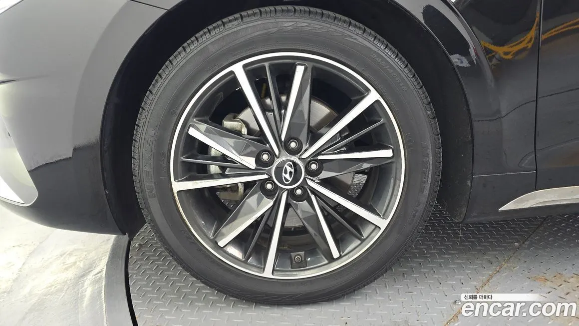 Hyundai Grandeur — фото 10