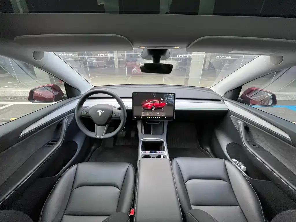 Tesla Model Y 2024 из CN, фото 5