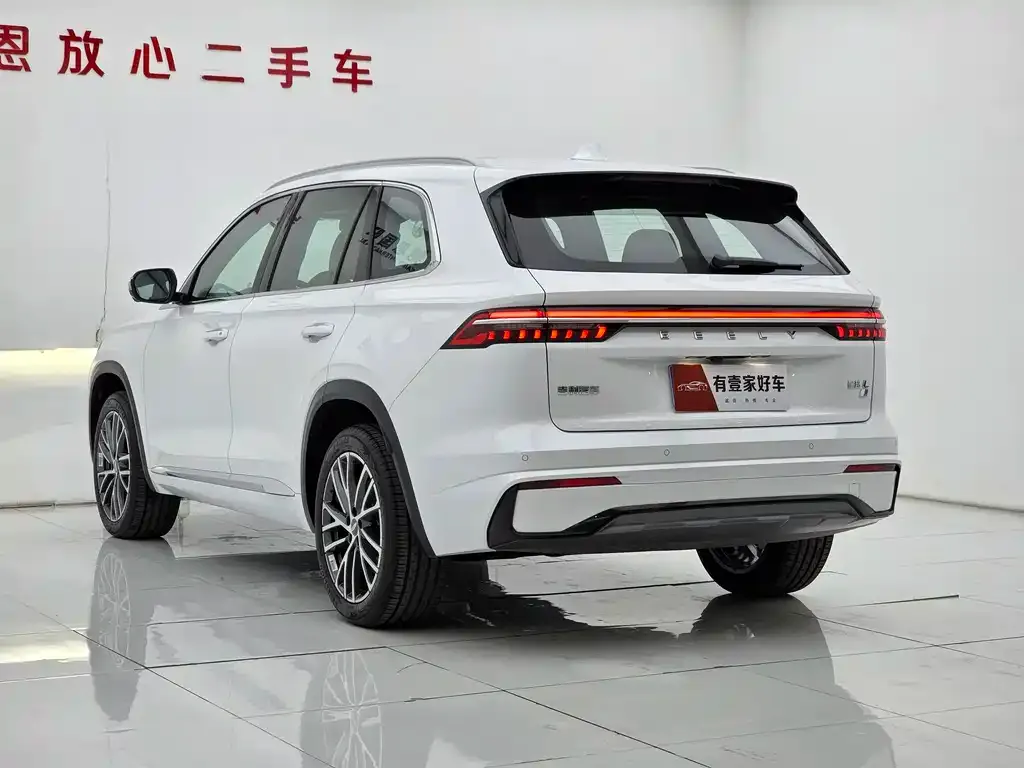 Geely Xingyue L — фото 7