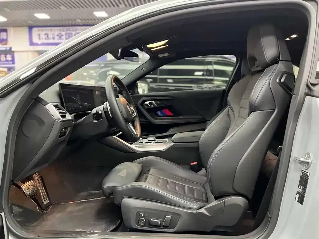 BMW M240i 2024 из CN, фото 2