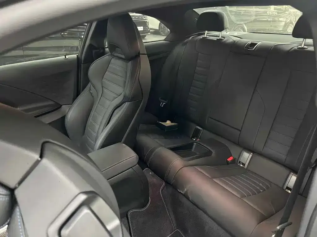 BMW M240i 2024 из CN, фото 4