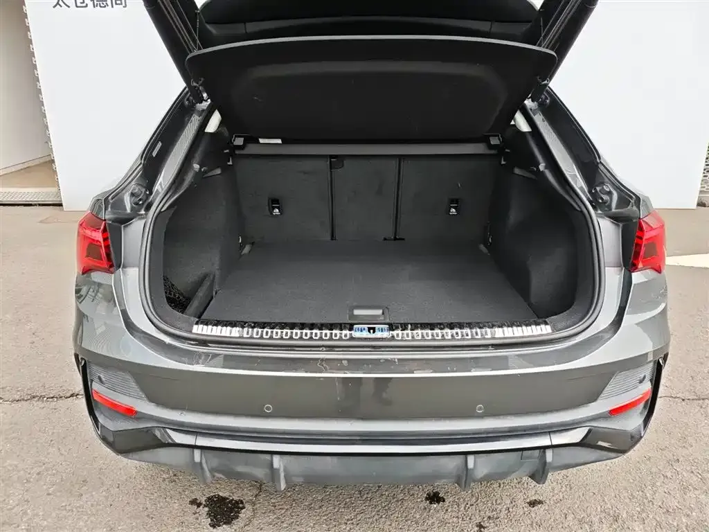 Audi Q3 Sportback — фото 3