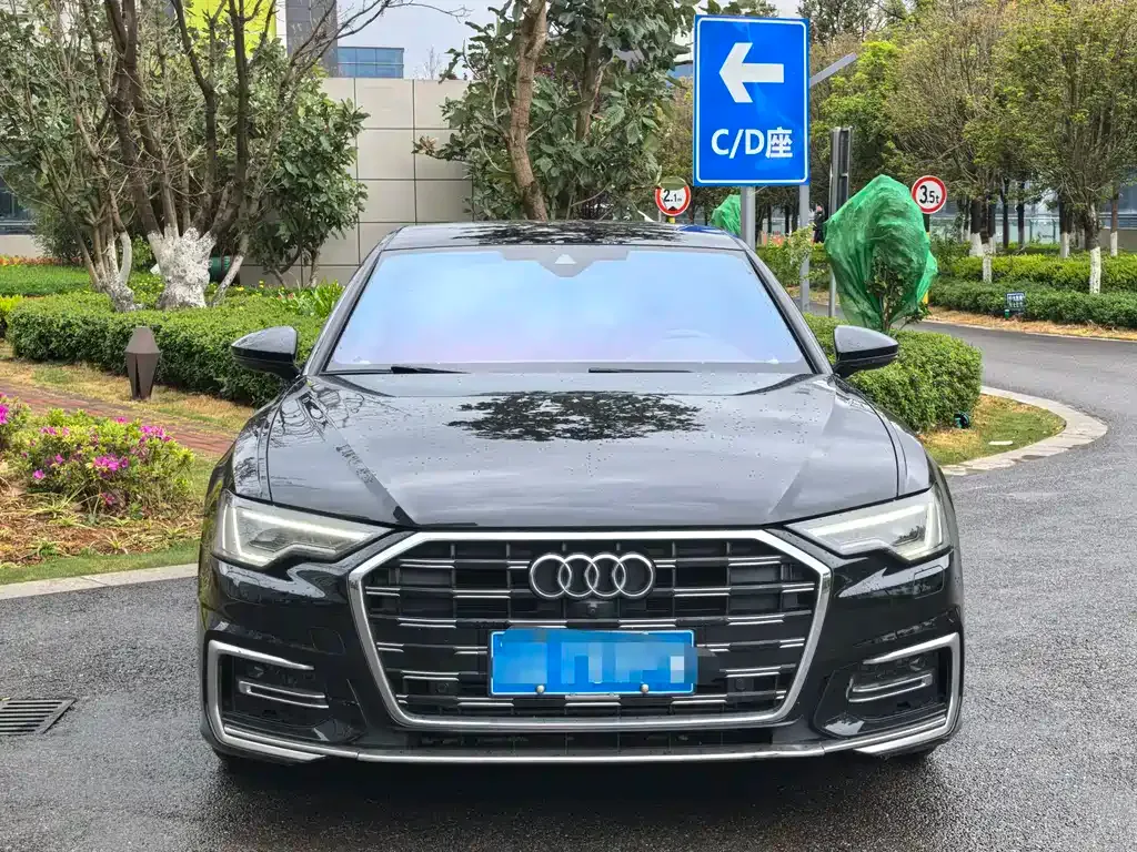 Audi A6L 2023 из CN, фото 9
