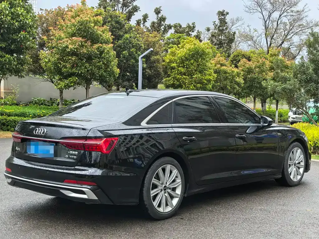 Audi A6L 2023 из CN, фото 7