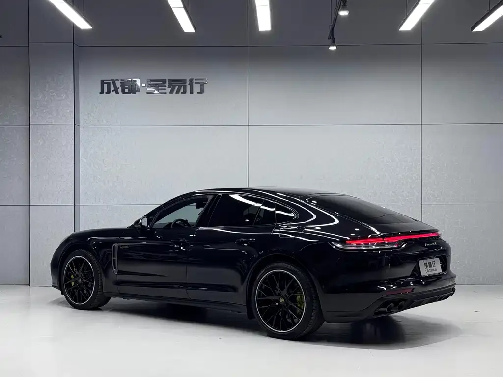 Porsche Panamera Hybrid — фото 2