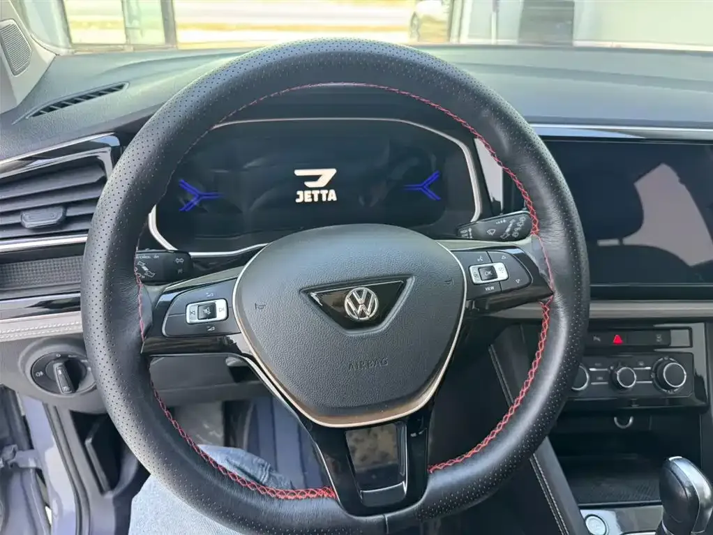 Jetta VS7 — фото 10