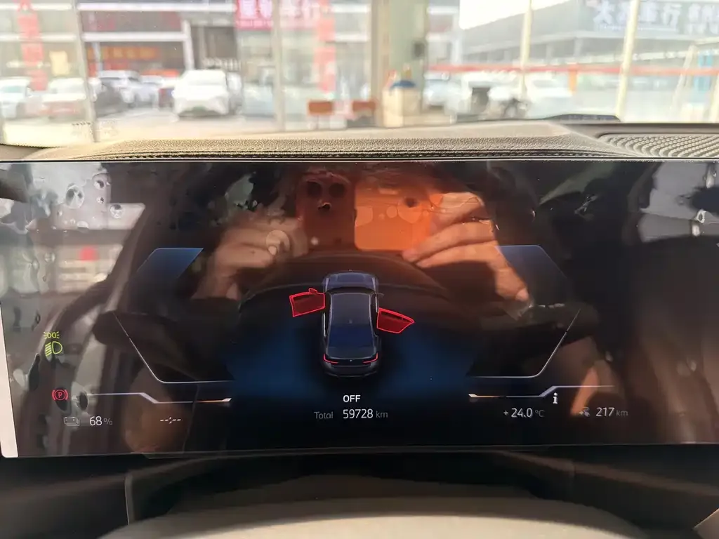 BMW i3 — фото 10