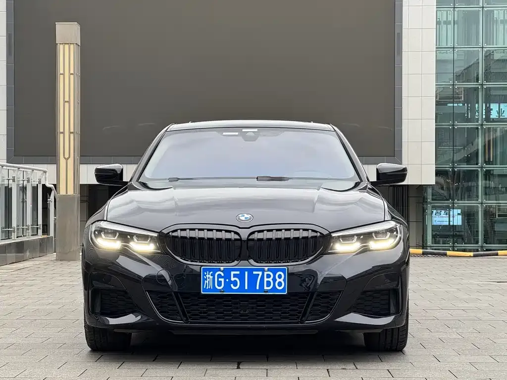 BMW 3 Series — фото 4