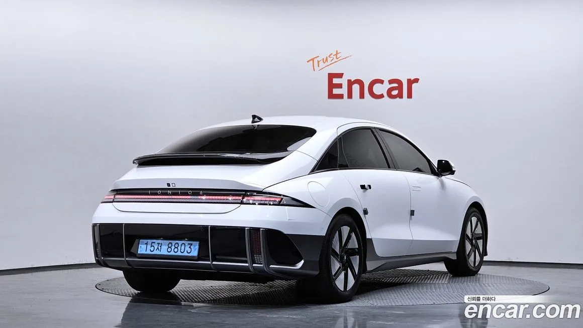 Hyundai Ioniq6 — фото 3