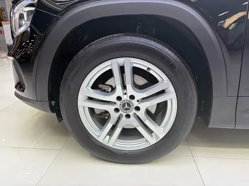Mercedes-Benz GLB 2023 из CN, фото 3