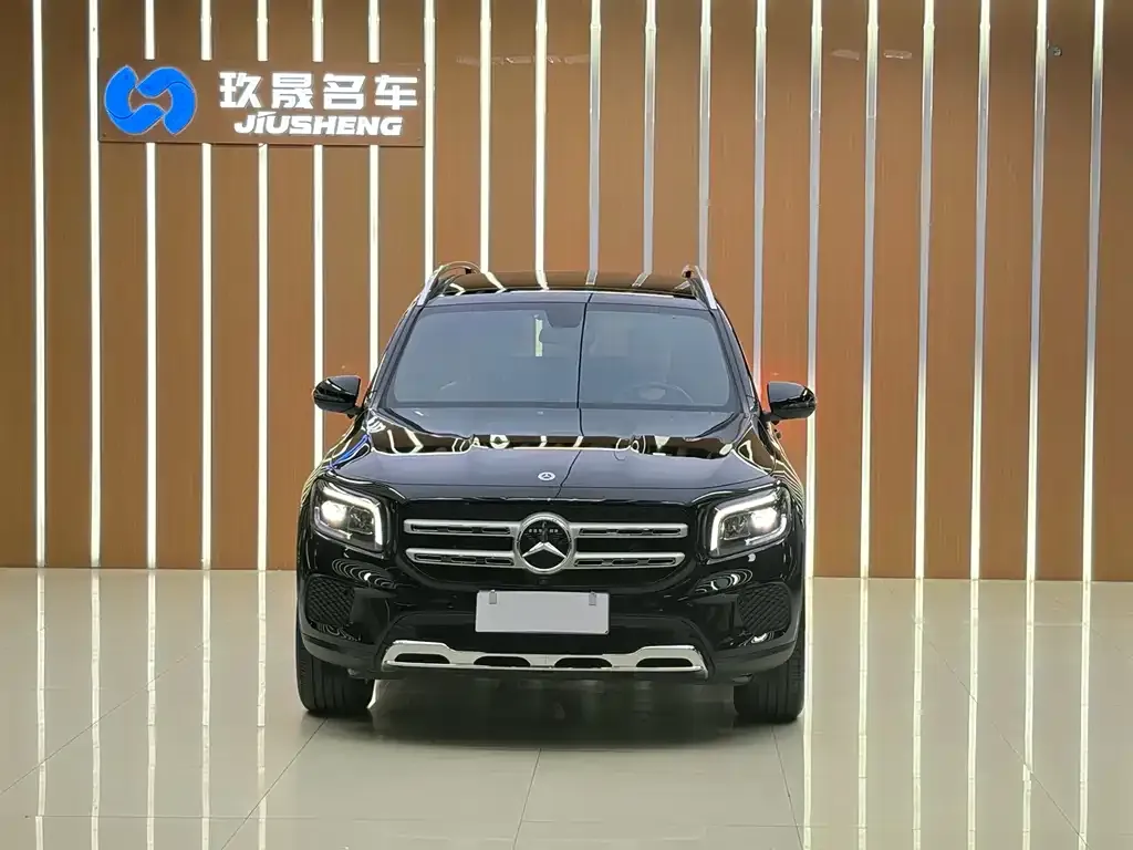 Mercedes-Benz GLB 2023 из CN, фото 8