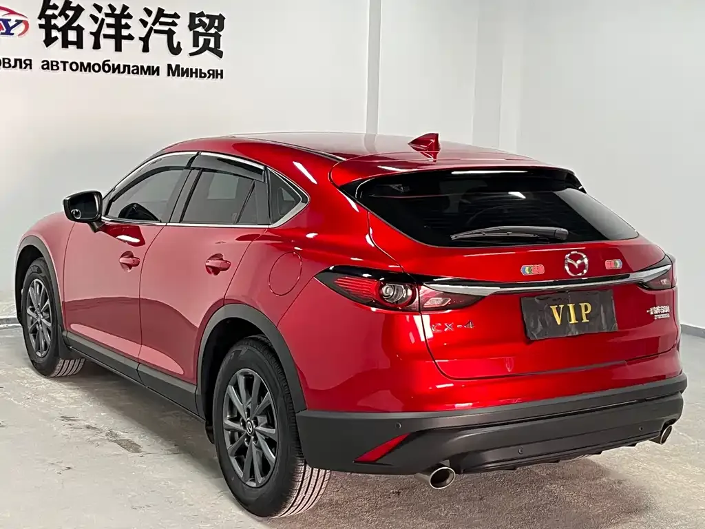 Mazda CX-4 — фото 8
