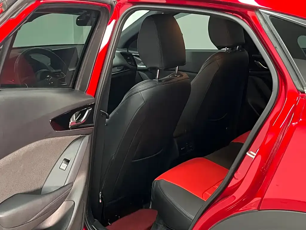 Mazda CX-4 — фото 7