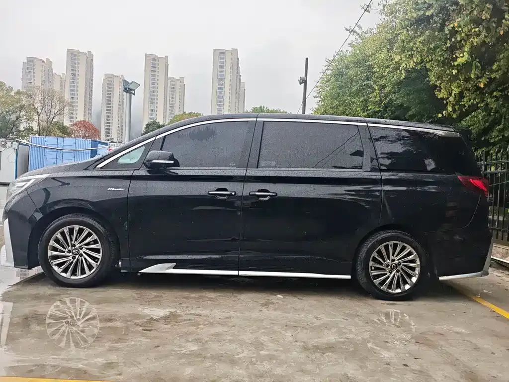 GAC Motor Trumpchi M8 — фото 10