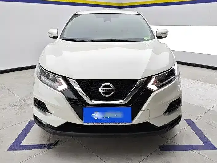Nissan Qashqai — фото 5
