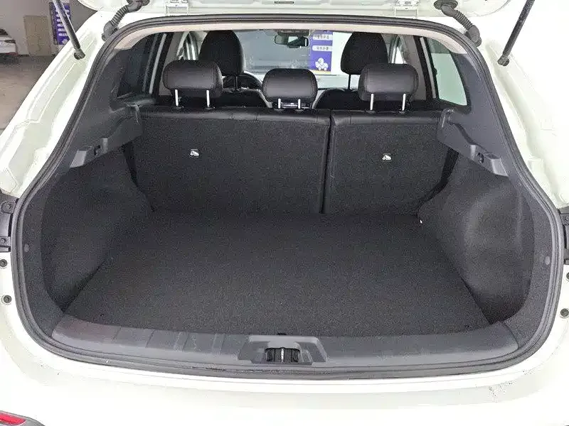 Nissan Qashqai — фото 7