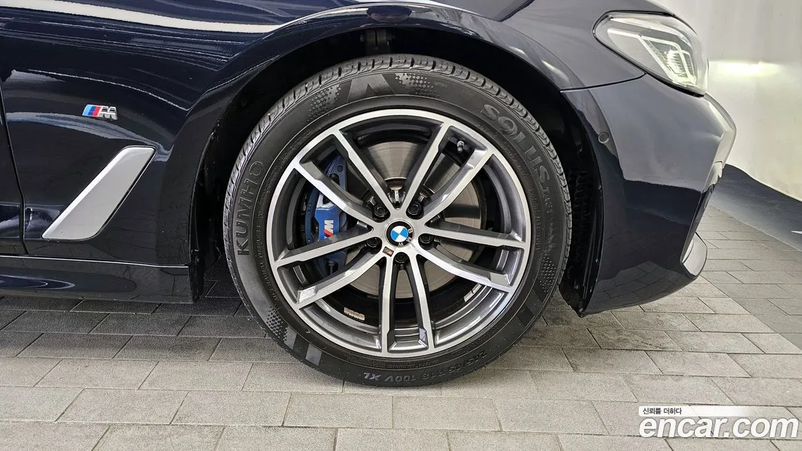 BMW 5-Series 2021 из KR, фото 8
