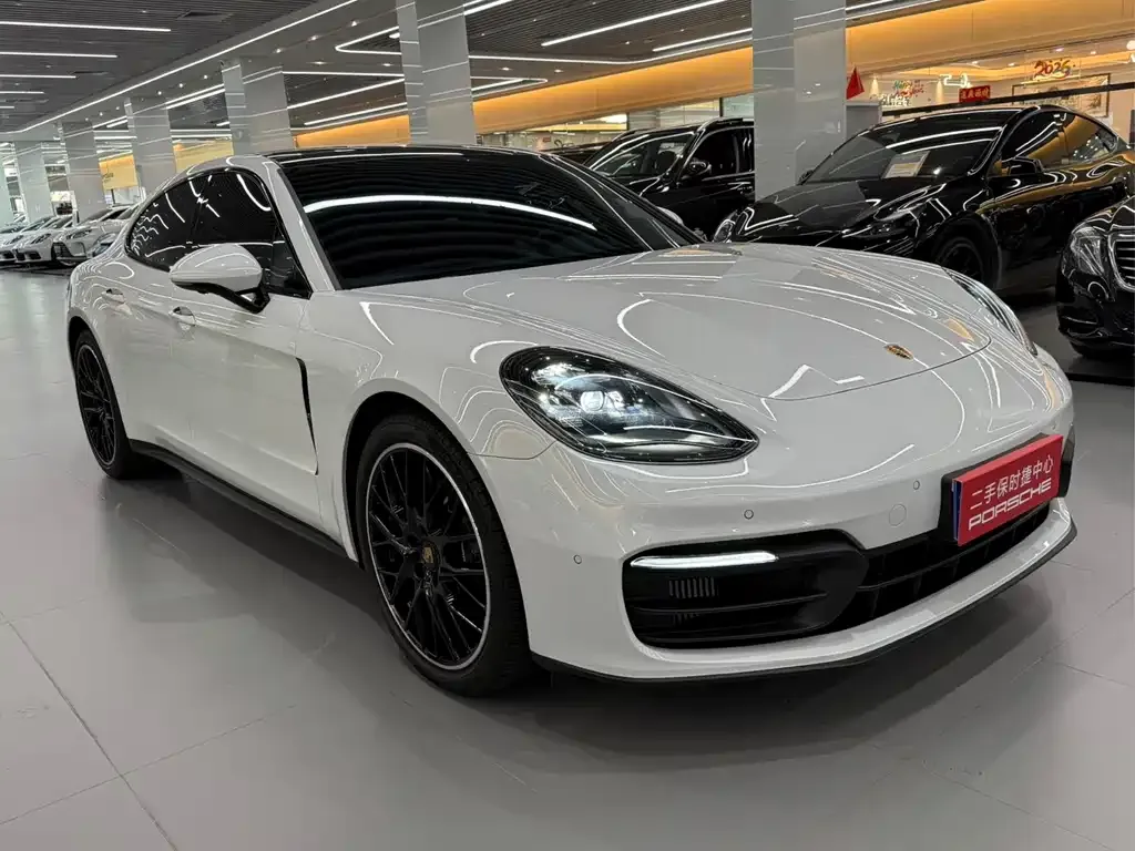Porsche Panamera — фото 10