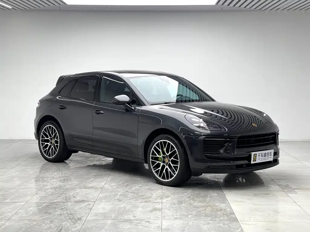 Porsche Macan — фото 5