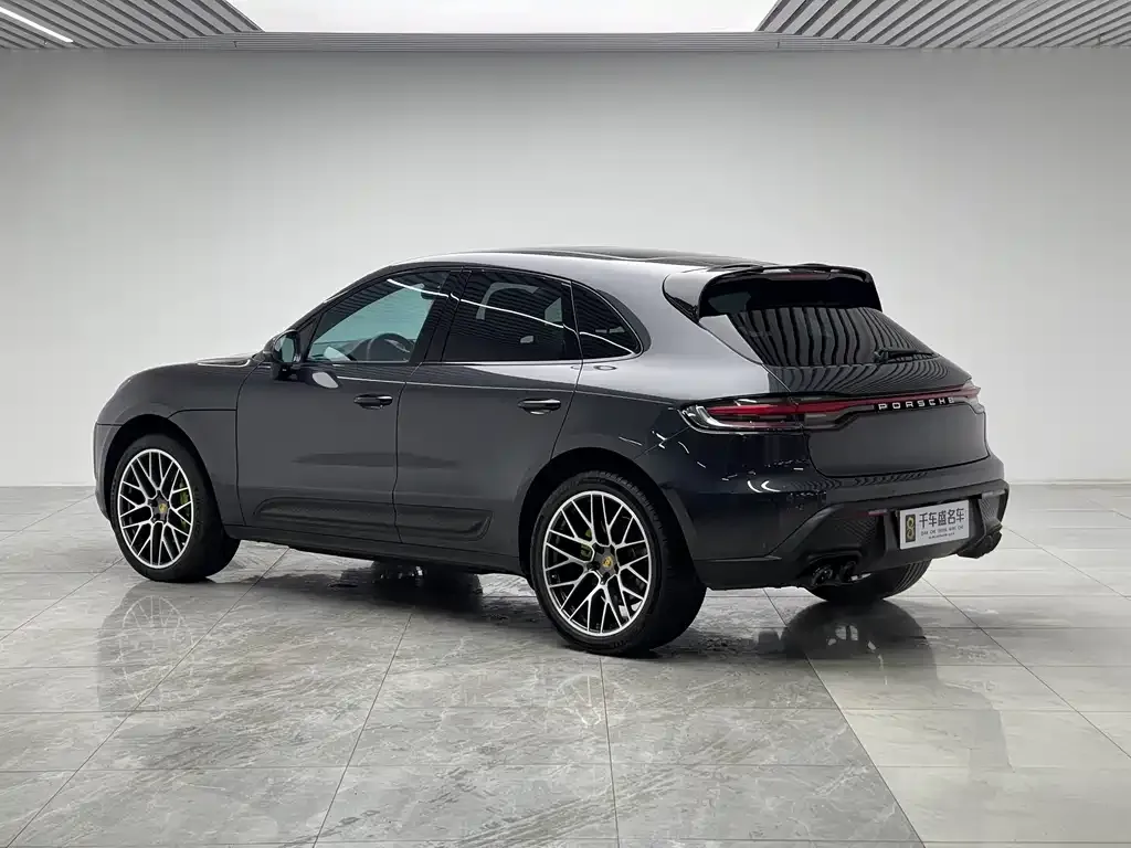 Porsche Macan — фото 6