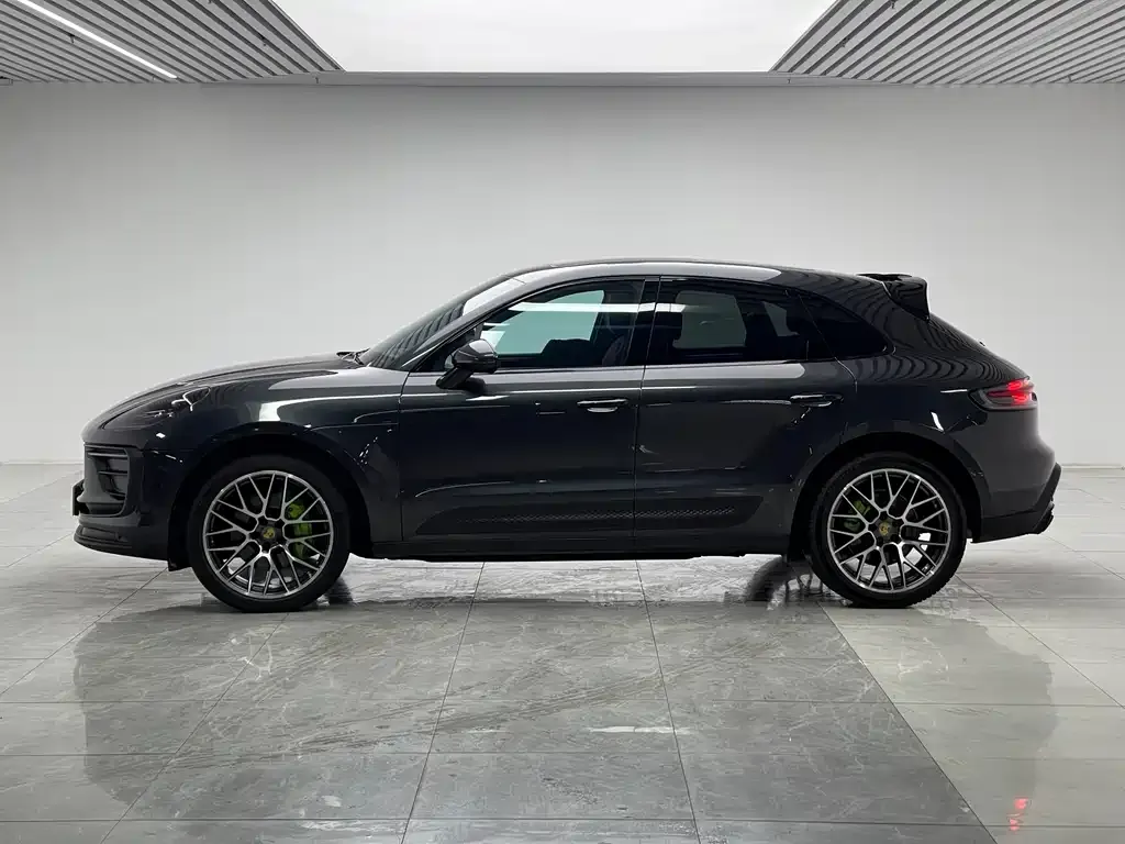 Porsche Macan — фото 8