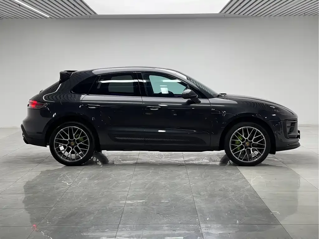 Porsche Macan — фото 10