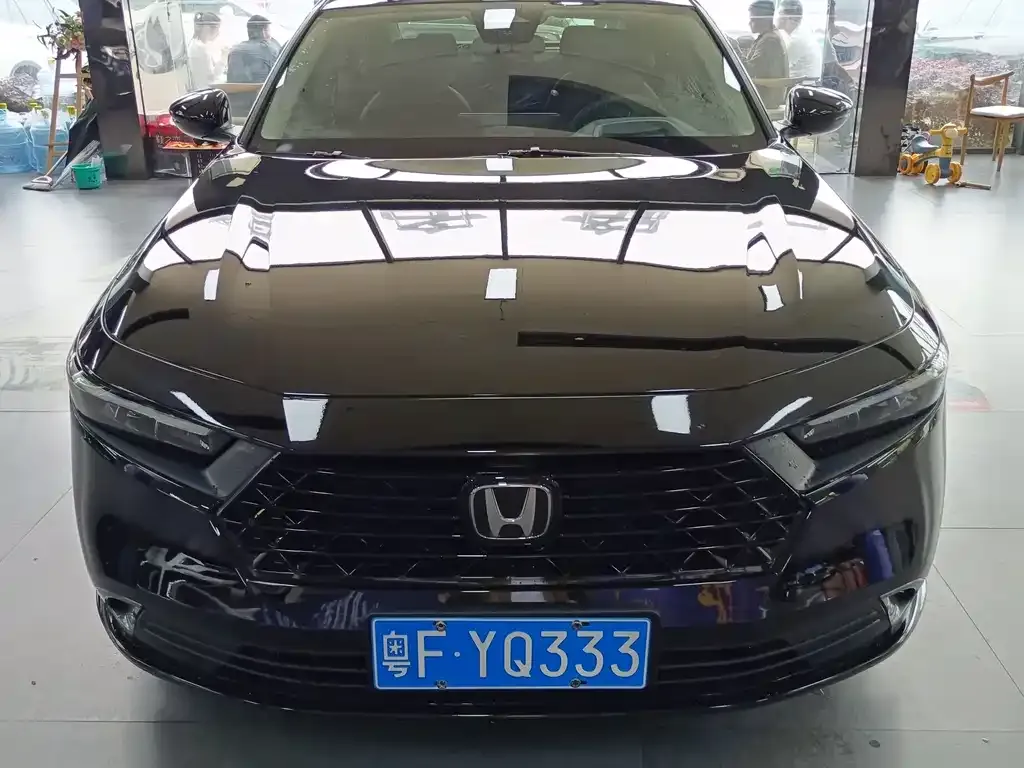 Honda Accord — фото 5