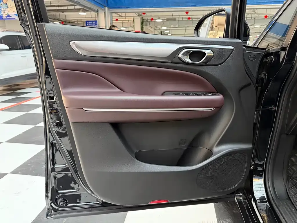 GAC Motor Trumpchi M6 2022 из CN, фото 6