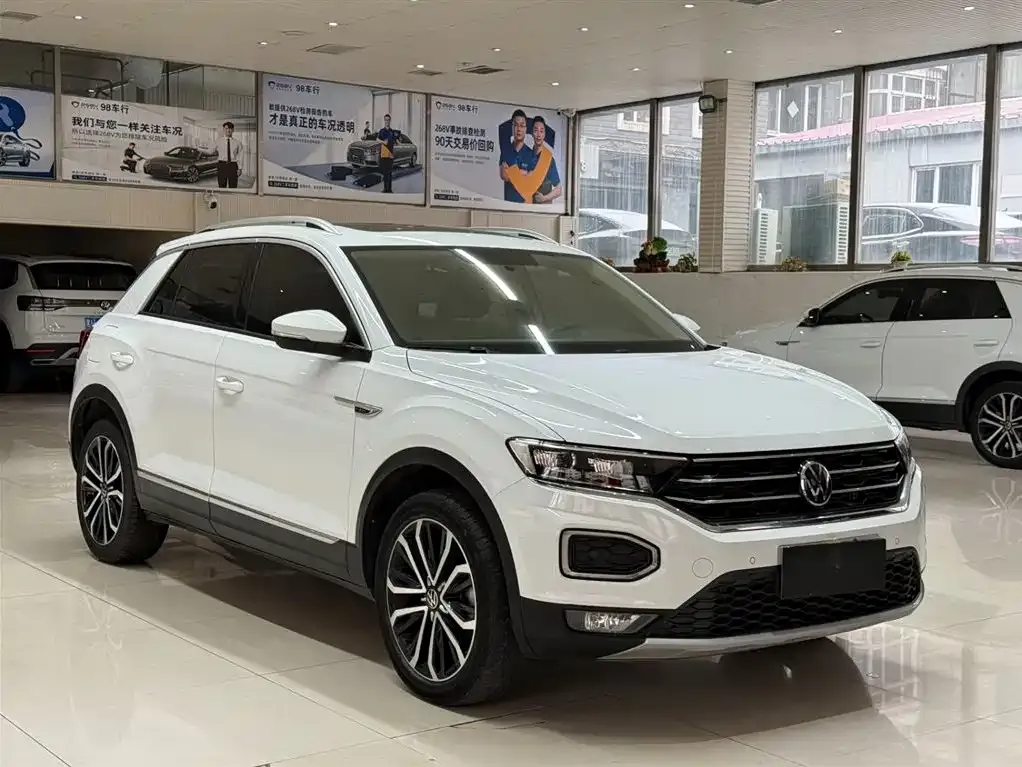 Volkswagen T-Roc — фото 3