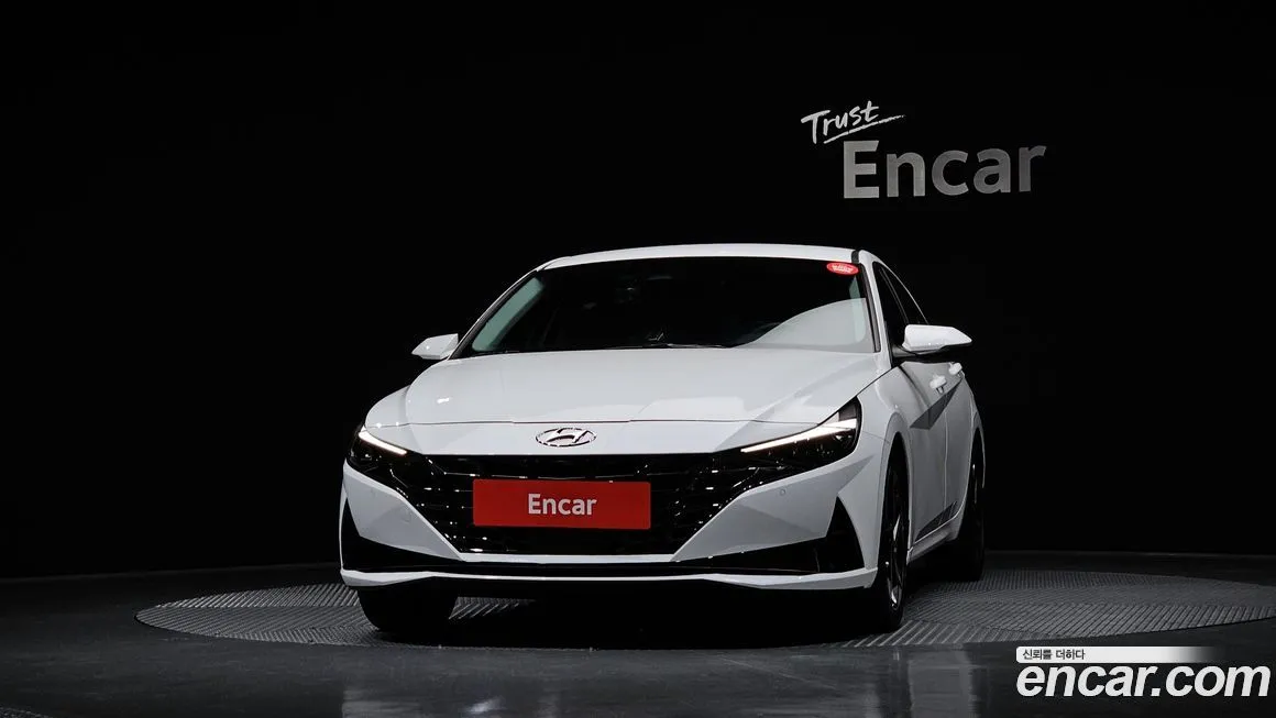 Hyundai AVANTE — фото 2
