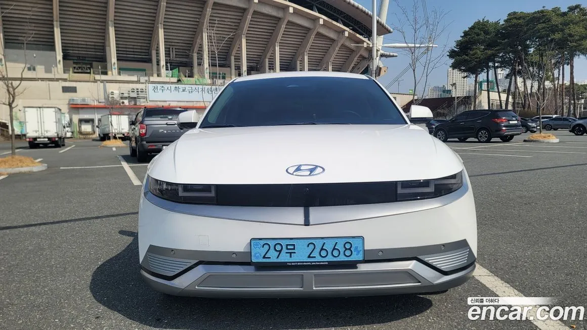 Hyundai Ioniq5 — фото 9