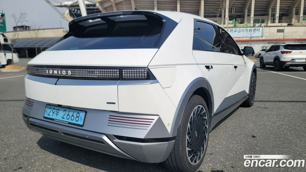 Hyundai Ioniq5 — фото 6