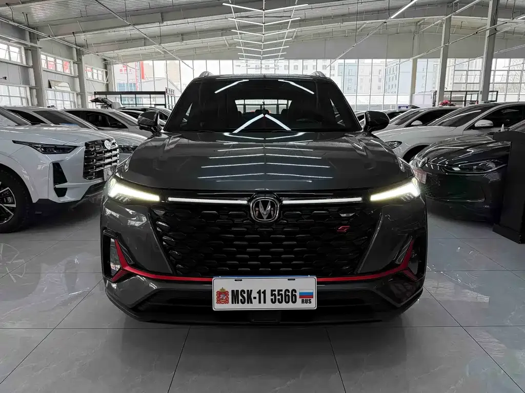 Changan CS35PLUS — фото 10