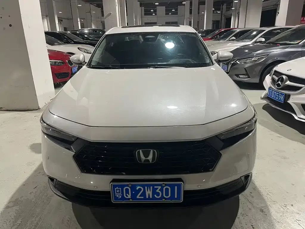 Honda Accord 2023 из CN, фото 5