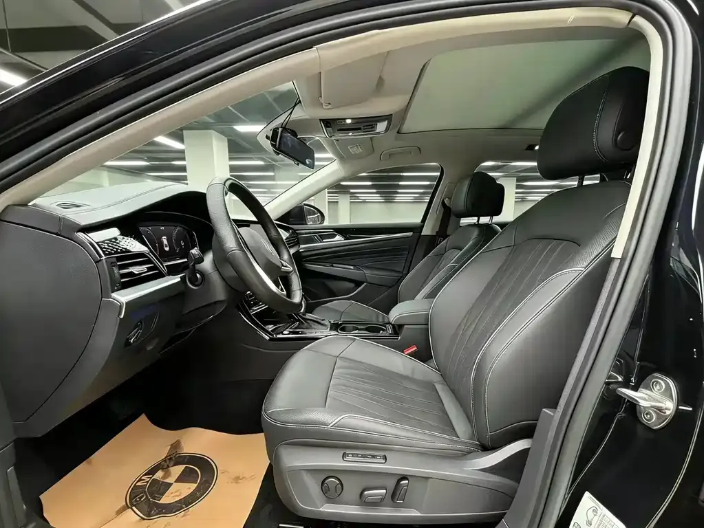 Volkswagen Passat 2022 из CN, фото 7